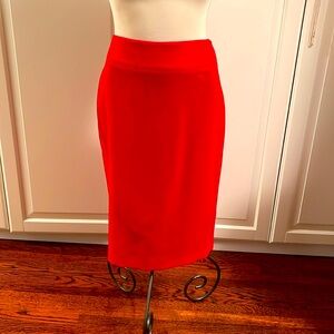 NWT. ROSS MAYER red shirt. Full zipper back. Size 6 - not listed.